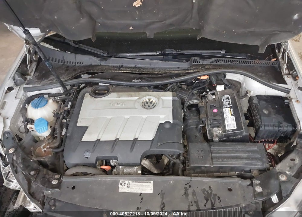 2011 VOLKSWAGEN JETTA SPORTWAGEN 2.0L TDI VIN: 3VWPL8AJXBM608858