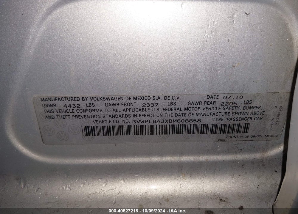 2011 VOLKSWAGEN JETTA SPORTWAGEN 2.0L TDI VIN: 3VWPL8AJXBM608858