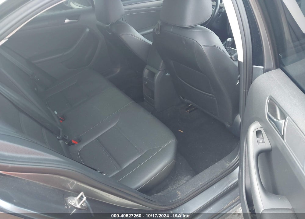 2017 VOLKSWAGEN JETTA 1.4T SE VIN: 3VWDB7AJ6HM375571