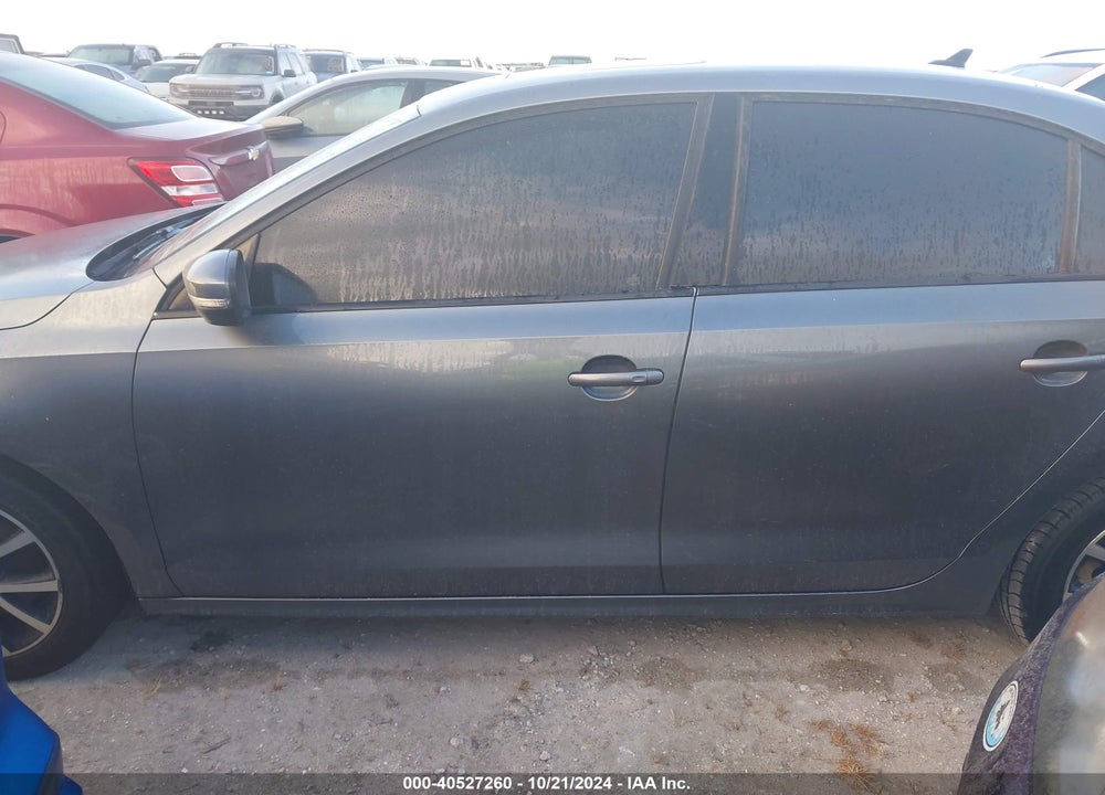2017 VOLKSWAGEN JETTA 1.4T SE VIN: 3VWDB7AJ6HM375571