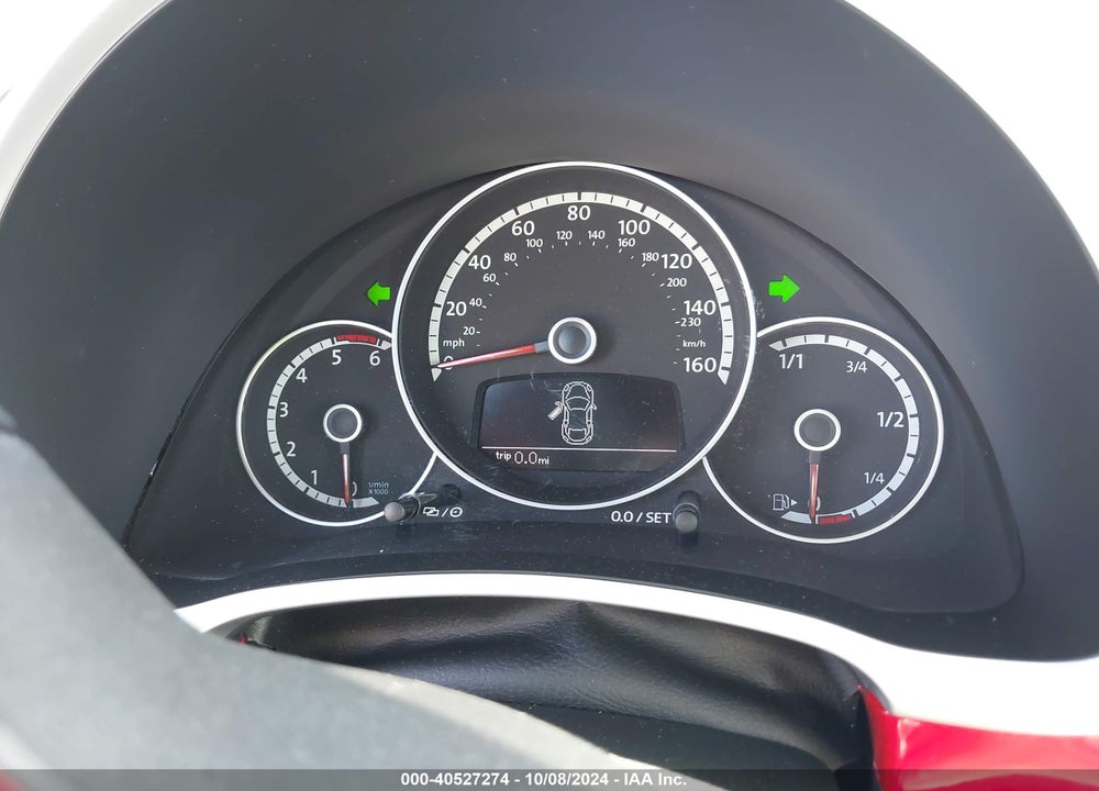 2014 VOLKSWAGEN BEETLE 2.0L TDI VIN: 3VWJL7AT9EM614169