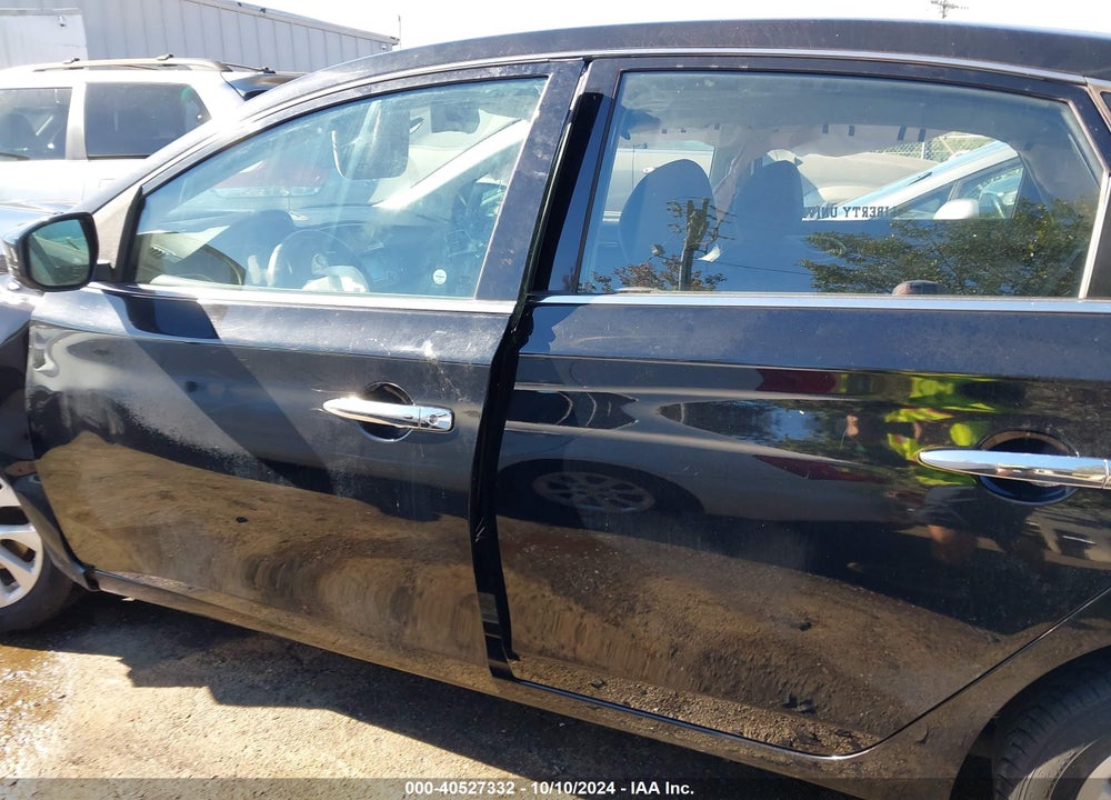 2018 NISSAN SENTRA SV VIN: 3N1AB7AP2JL641046
