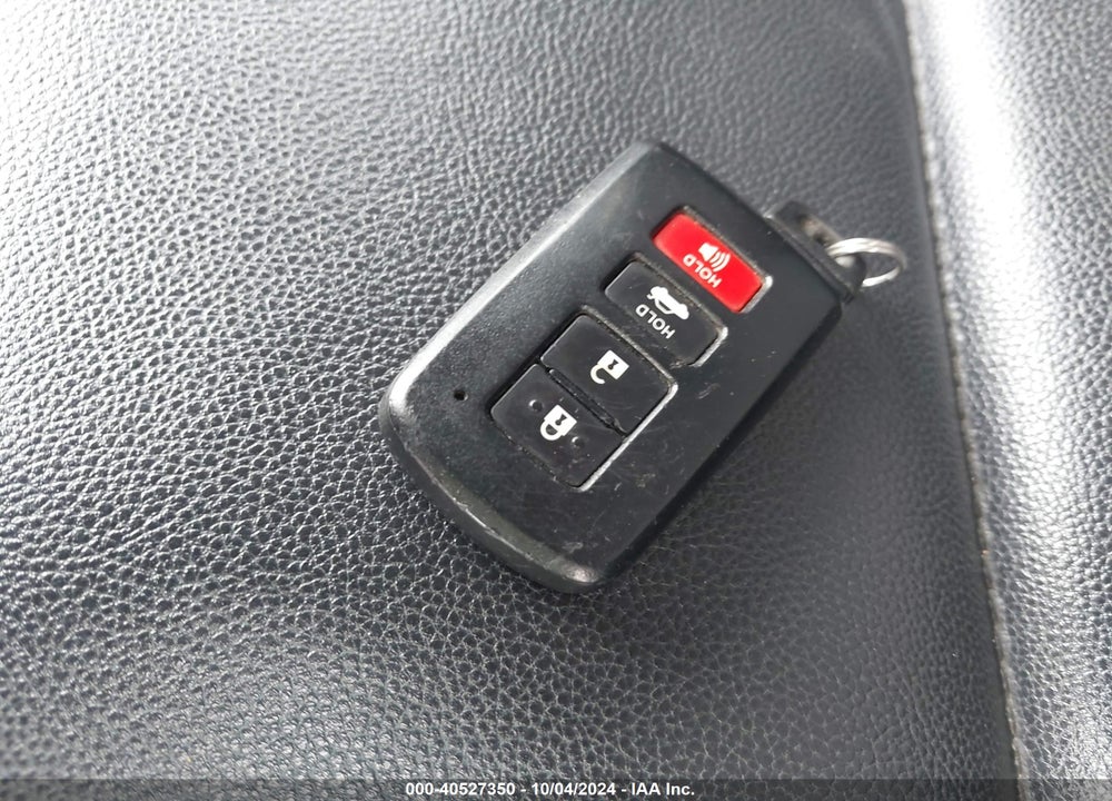 2014 TOYOTA COROLLA LE PREMIUM VIN: 5YFBURHE4EP101931