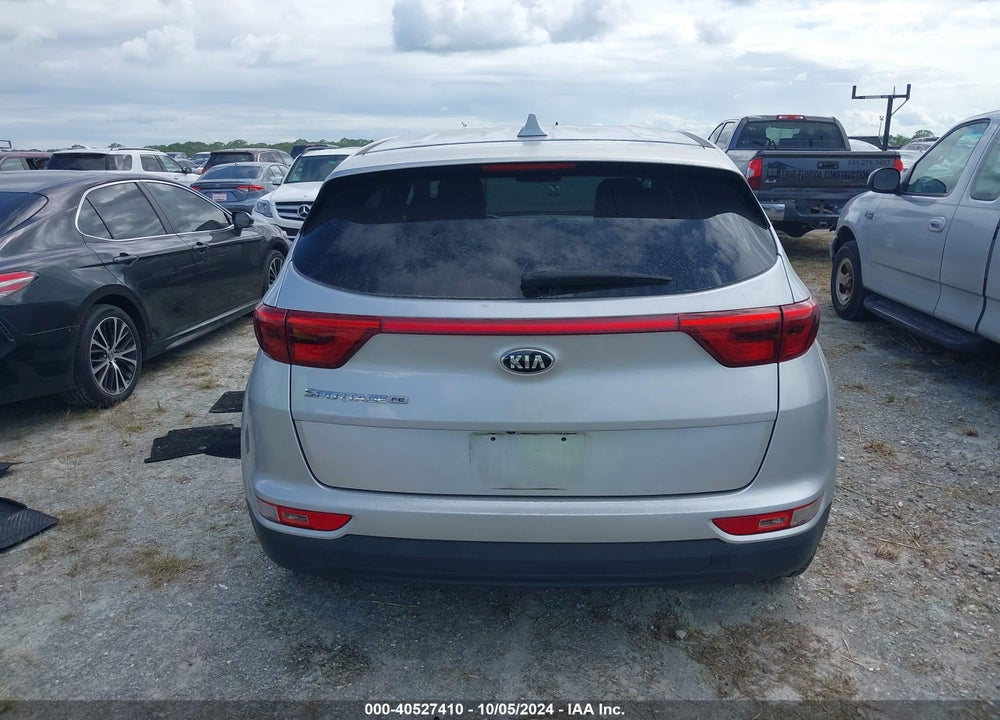 2018 KIA SPORTAGE LX VIN: KNDPM3AC8J7444748