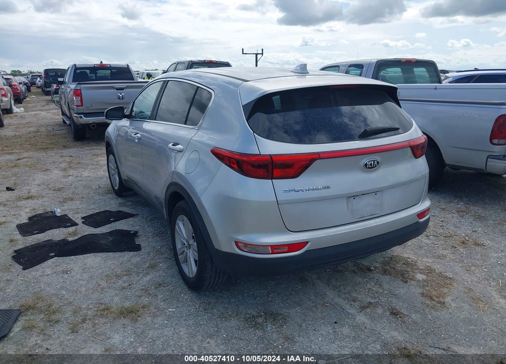 2018 KIA SPORTAGE LX VIN: KNDPM3AC8J7444748