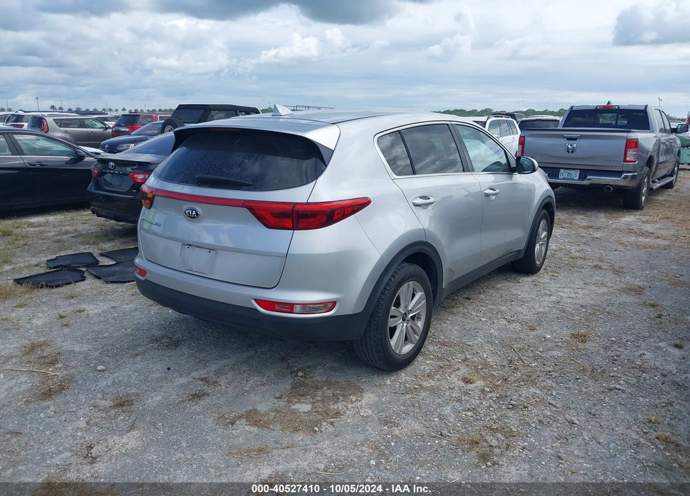 2018 KIA SPORTAGE LX VIN: KNDPM3AC8J7444748