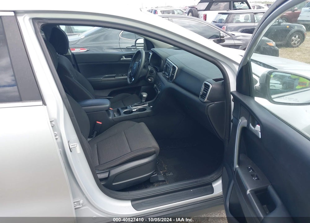 2018 KIA SPORTAGE LX VIN: KNDPM3AC8J7444748