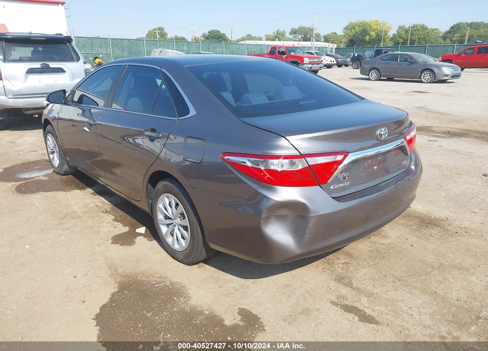 2017 TOYOTA CAMRY LE VIN: 4T1BF1FK0HU662912