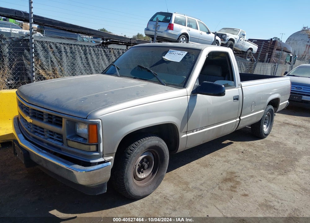 1998 CHEVROLET C1500 FLEETSIDE VIN: 1GCEC14M8WZ185810