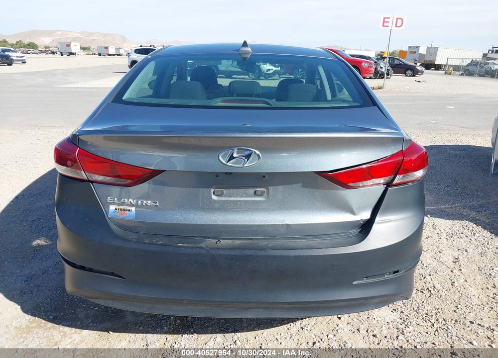 2018 HYUNDAI ELANTRA SEL VIN: KMHD84LF0JU632276