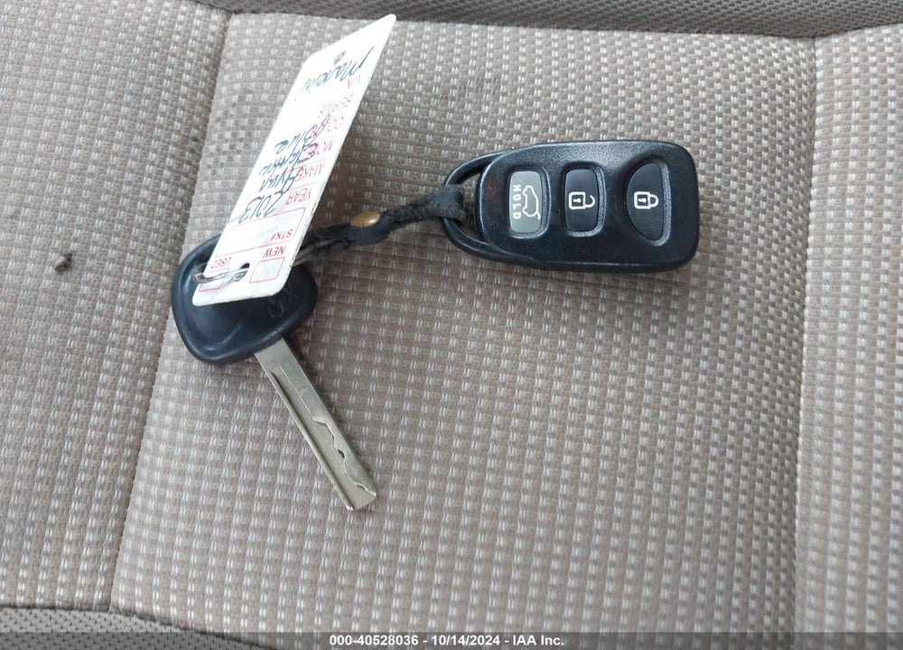 2013 HYUNDAI ELANTRA GT VIN: KMHD35LE8DU103061