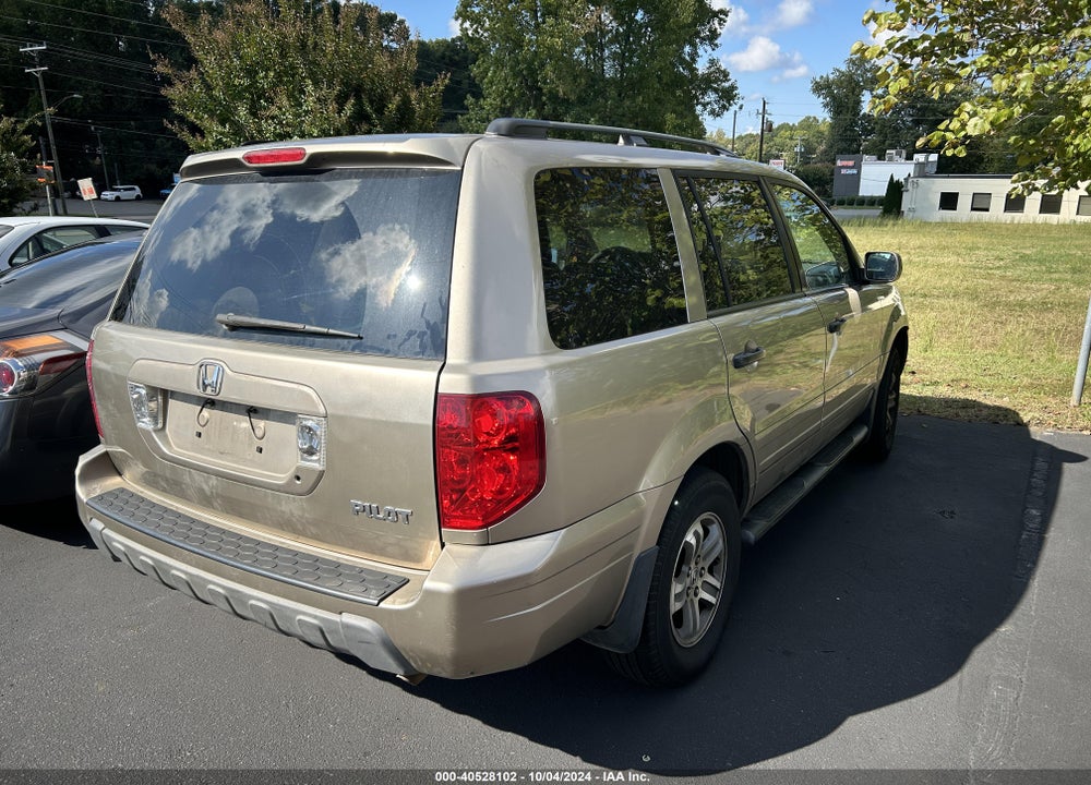 2005 HONDA PILOT VIN: 5FNYF18555B051249
