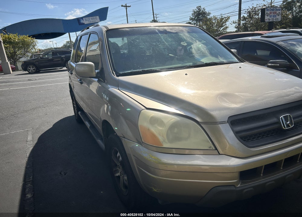 2005 HONDA PILOT VIN: 5FNYF18555B051249