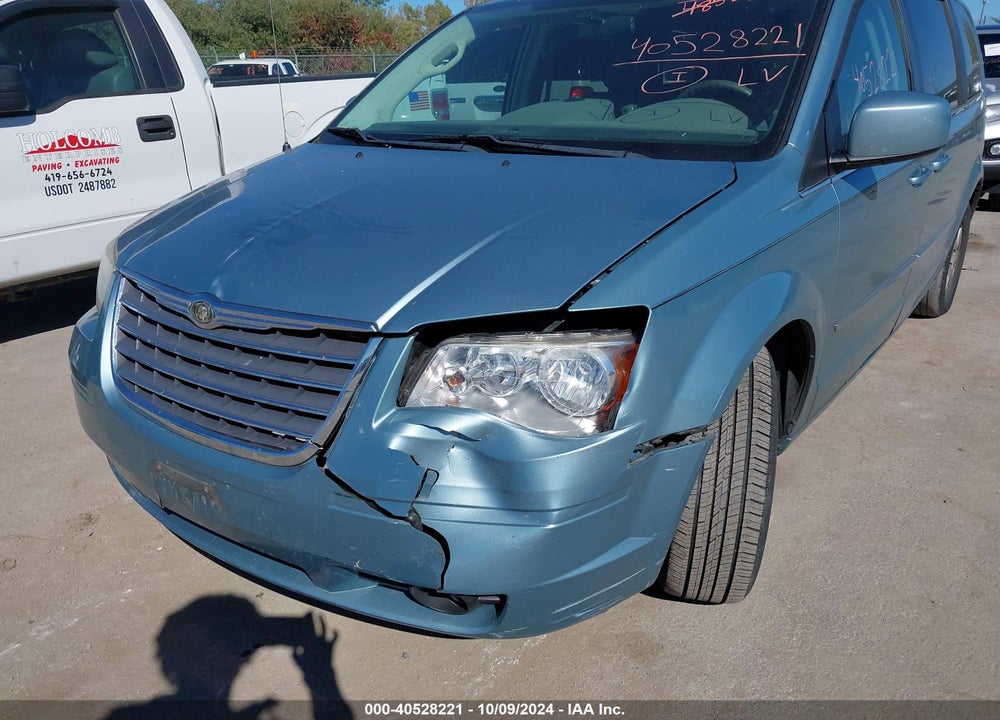 2009 CHRYSLER TOWN & COUNTRY TOURING VIN: 2A8HR54169R598048