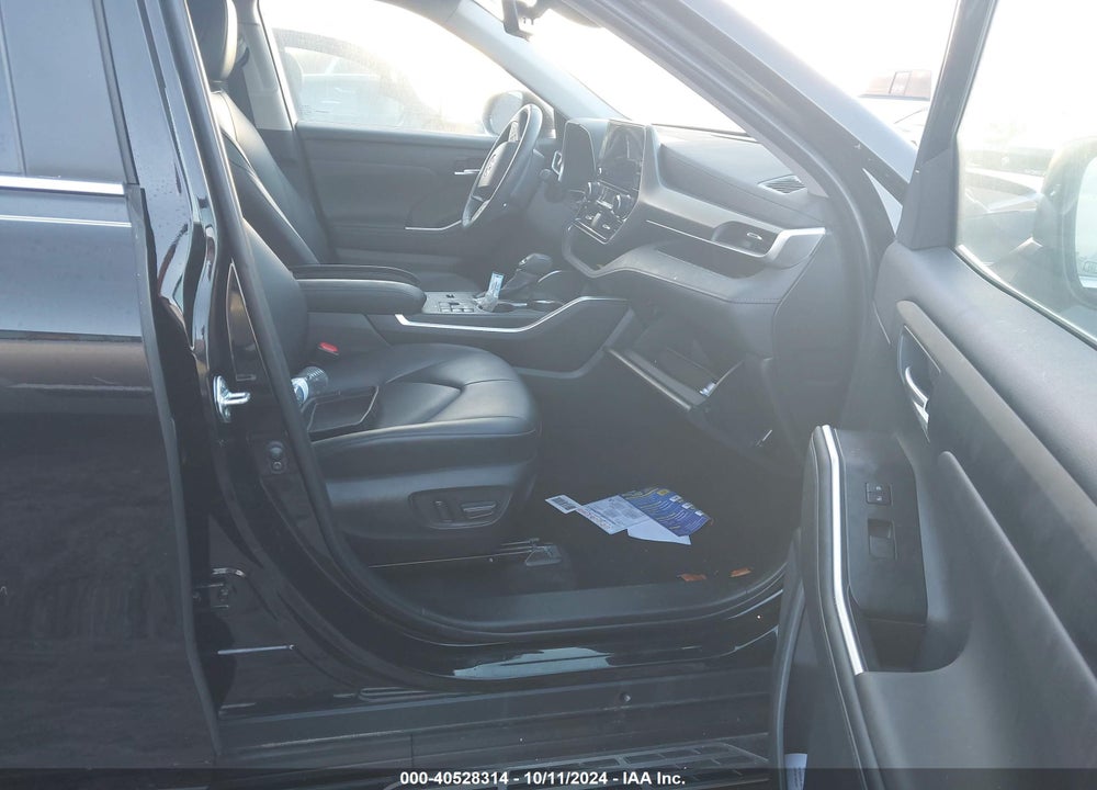 2024 TOYOTA HIGHLANDER HYBRID XLE VIN: 5TDKARAH4RS023953