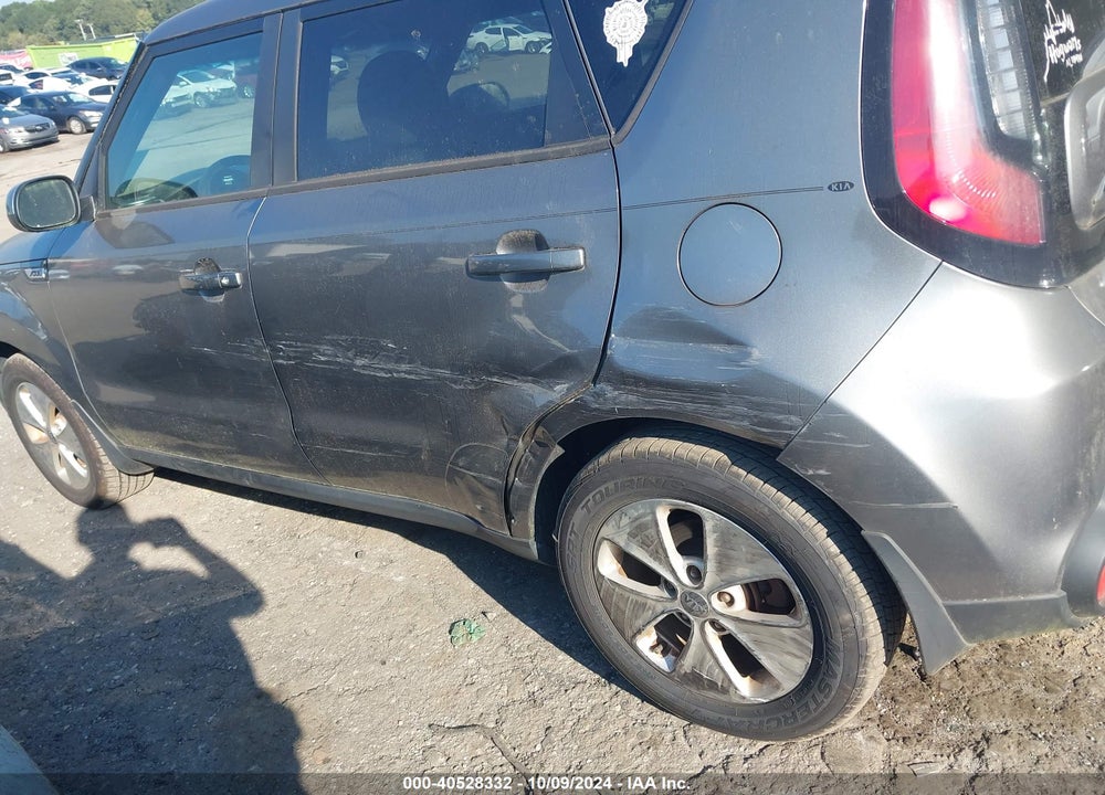 2016 KIA SOUL VIN: KNDJN2A20G7268145