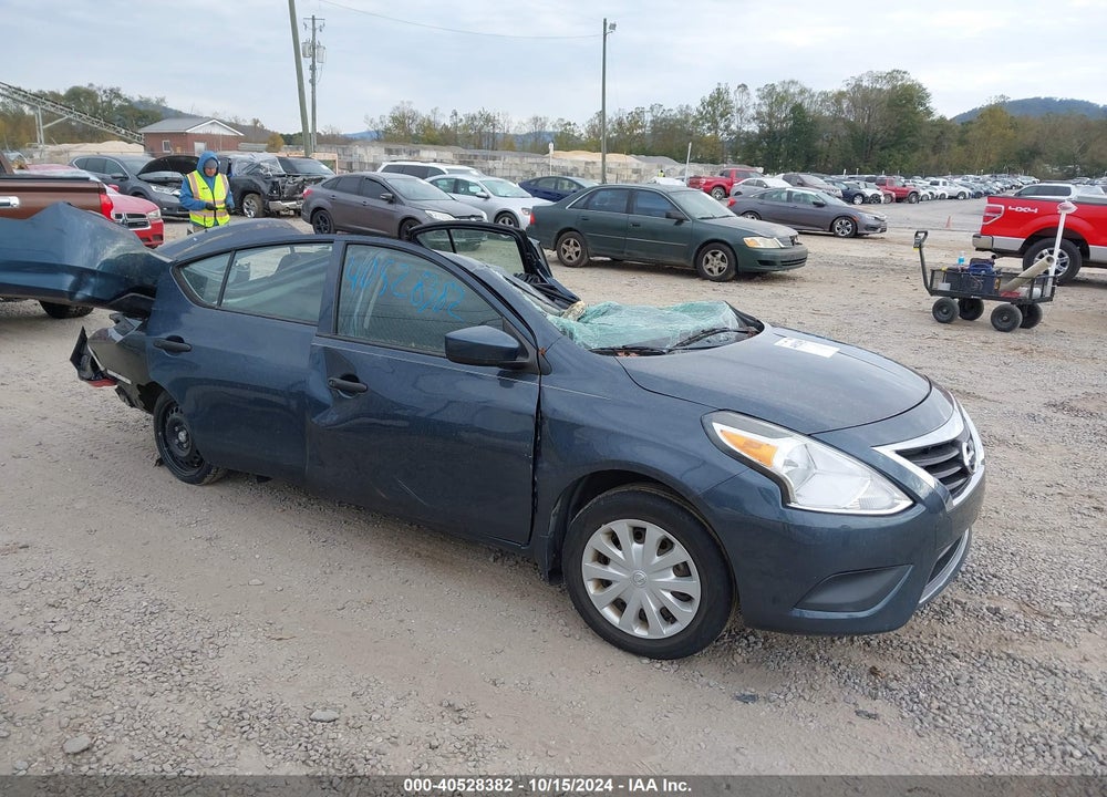 2017 NISSAN VERSA 1.6 S+ VIN: 3N1CN7AP6HL869190