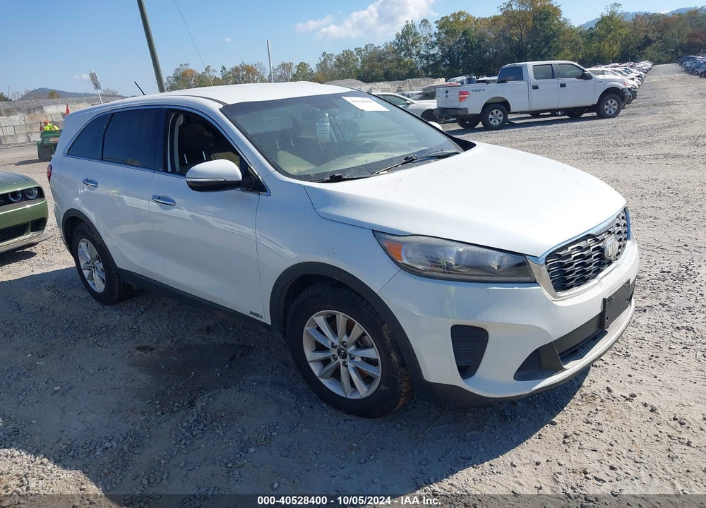 2019 KIA SORENTO 3.3L LX VIN: 5XYPGDA54KG564145