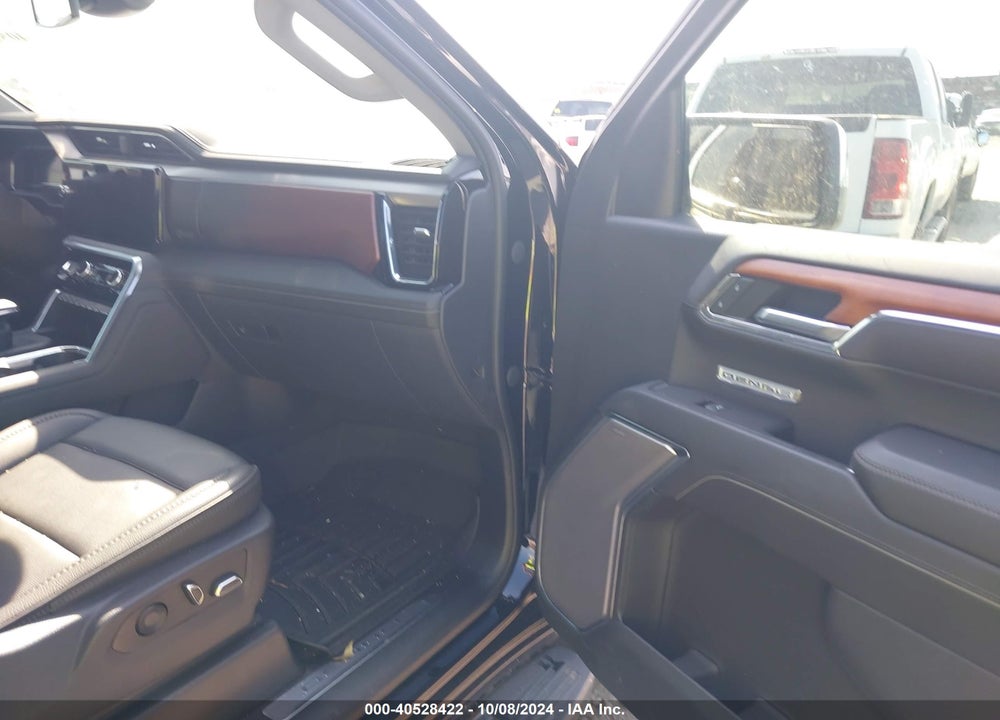 2022 GMC SIERRA 1500 4WD SHORT BOX DENALI VIN: 3GTUUGEL1NG672587