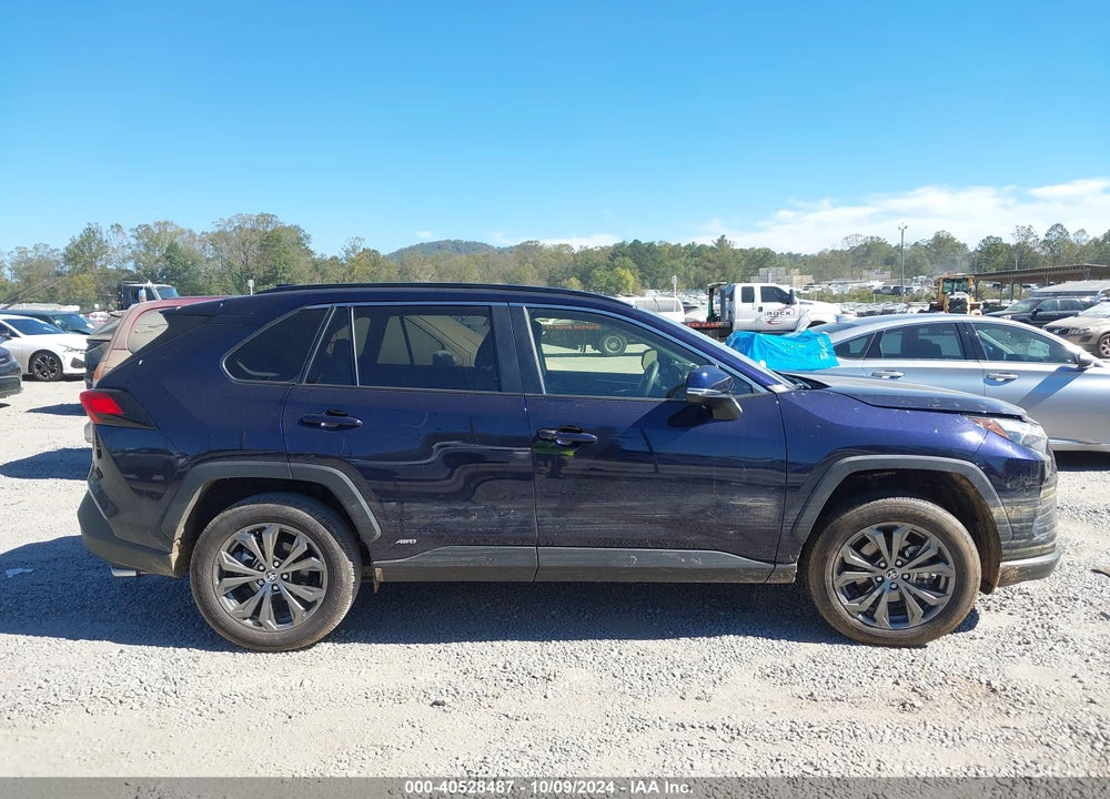 2022 TOYOTA RAV4 HYBRID XLE PREMIUM VIN: JTMB6RFV0ND068619
