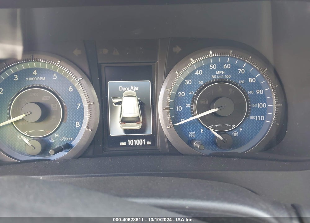 2017 TOYOTA SIENNA XLE 7 PASSENGER VIN: 5TDDZ3DC5HS166231