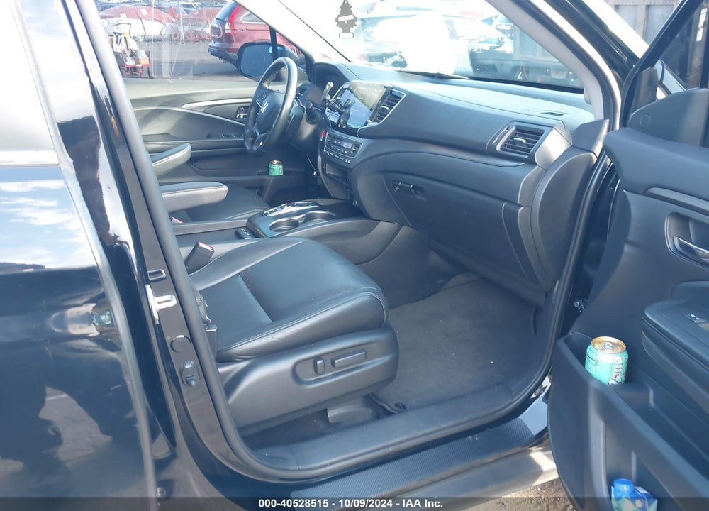 2021 HONDA PILOT AWD EX-L VIN: 5FNYF6H58MB018919