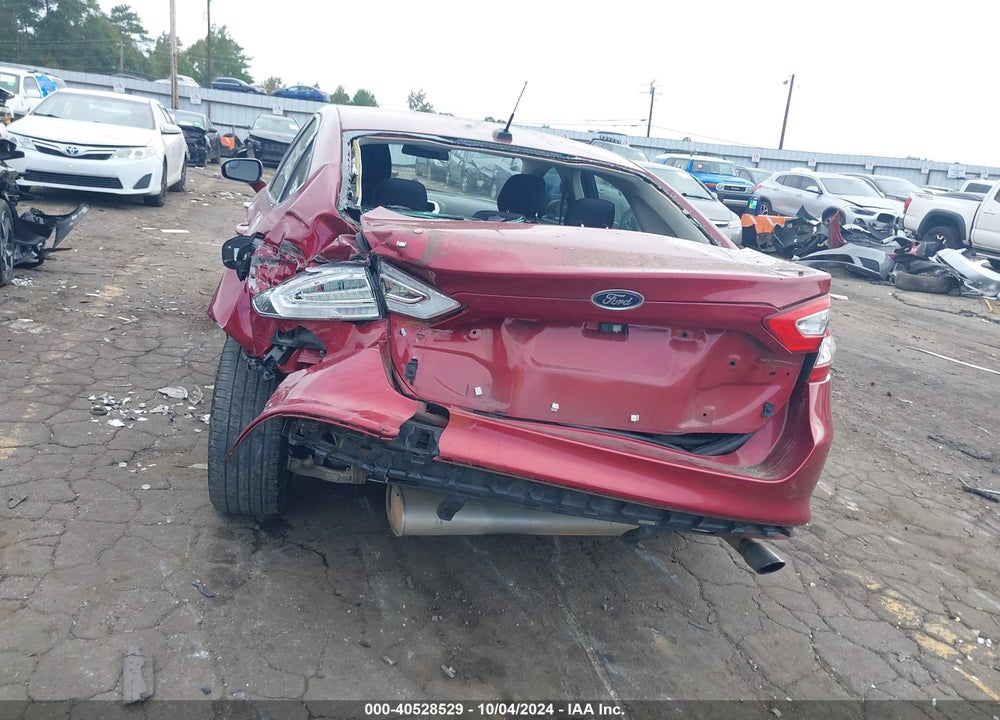 2013 FORD FUSION SE VIN: 3FA6P0HR2DR311093