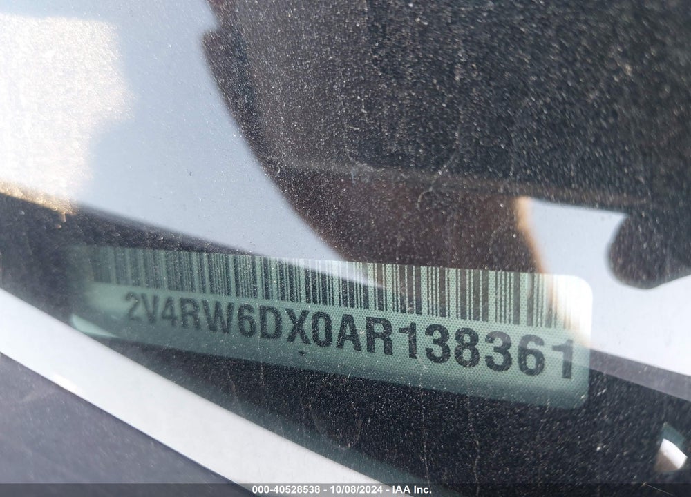 2010 VOLKSWAGEN ROUTAN SEL PREMIUM VIN: 2V4RW6DX0AR138361