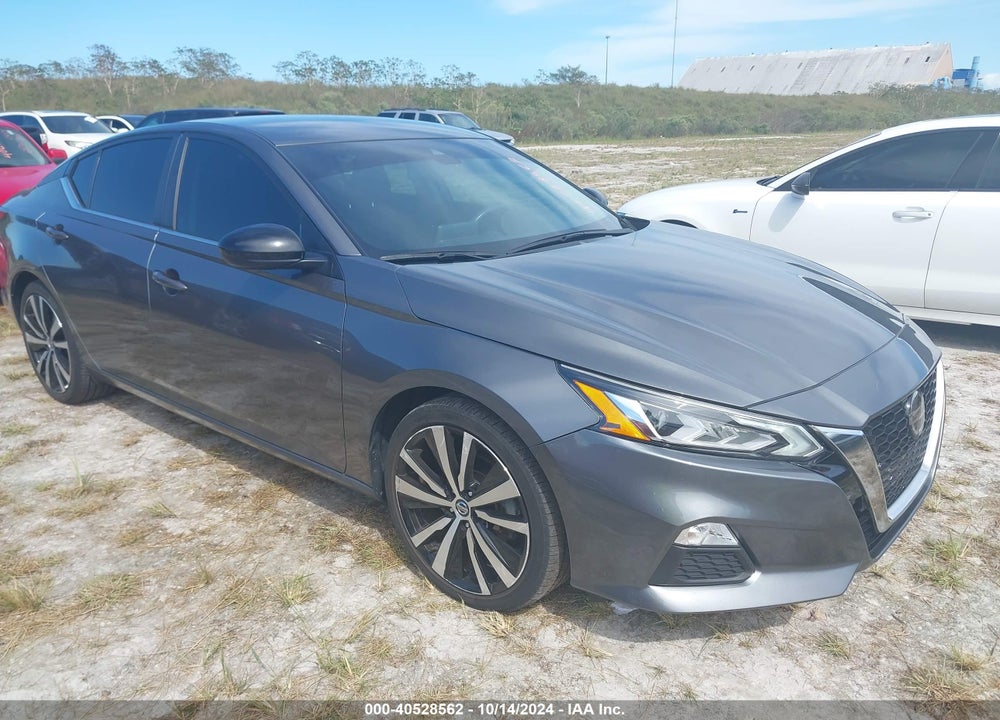 2022 NISSAN ALTIMA SR FWD VIN: 1N4BL4CV8NN380509