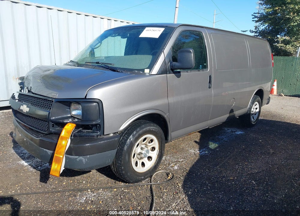 2010 CHEVROLET EXPRESS 1500 WORK VAN VIN: 1GCUGADX1A1150382