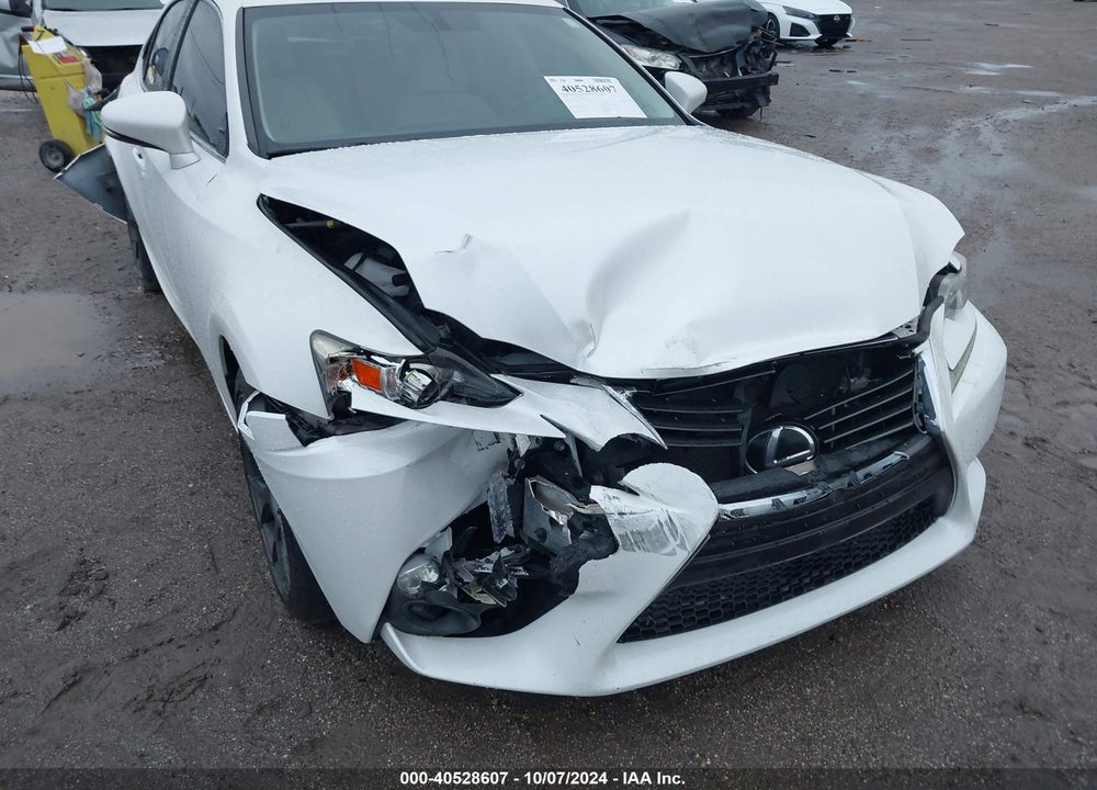 2016 LEXUS IS 200T VIN: JTHBA1D24G5005320