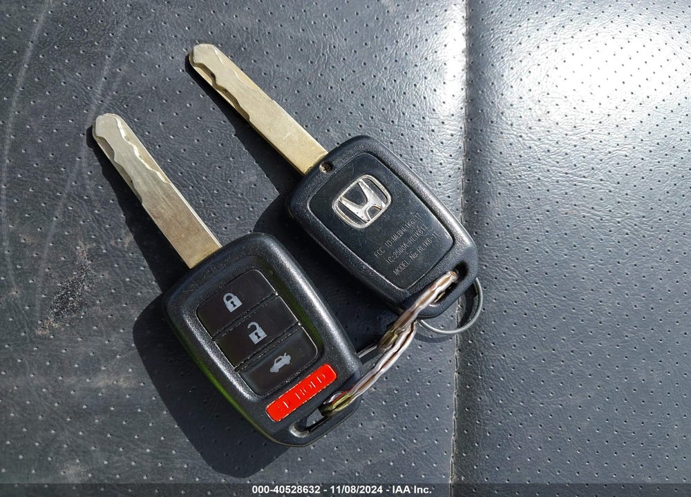 2015 HONDA ACCORD LX VIN: 1HGCR2F38FA044641