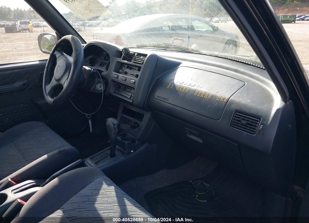 1998 TOYOTA RAV4 VIN: JT3GP10V4W0032216