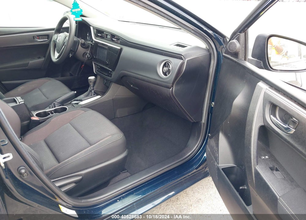 2019 TOYOTA COROLLA LE VIN: 5YFBURHE9KP880156