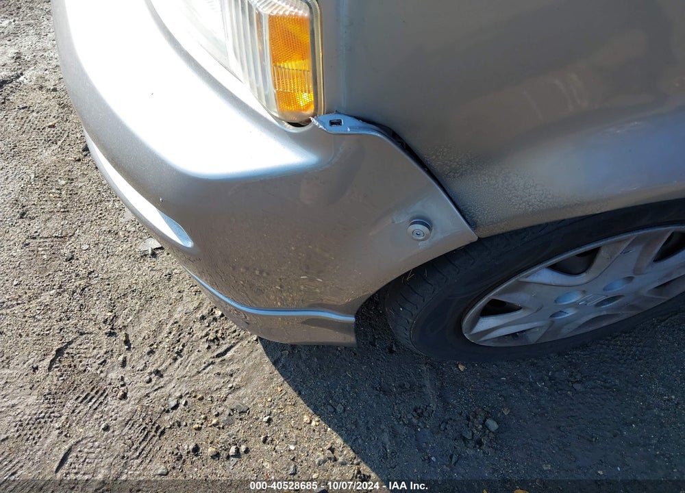 2005 SCION XB VIN: JTLKT324850213324