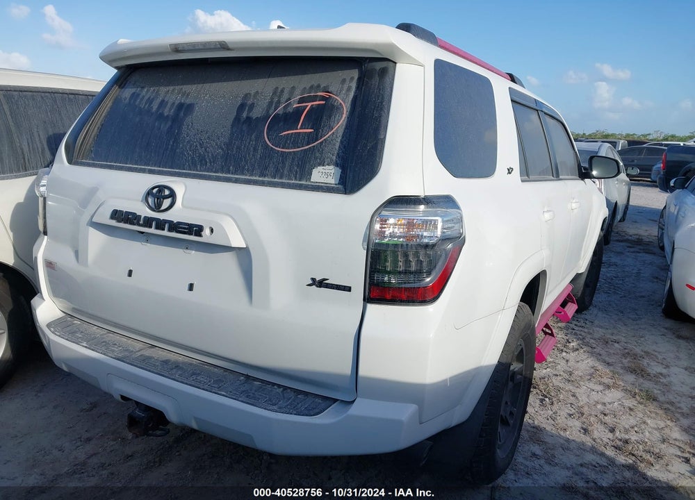 2021 TOYOTA 4RUNNER SR5 VIN: JTEEU5JR1M5238786