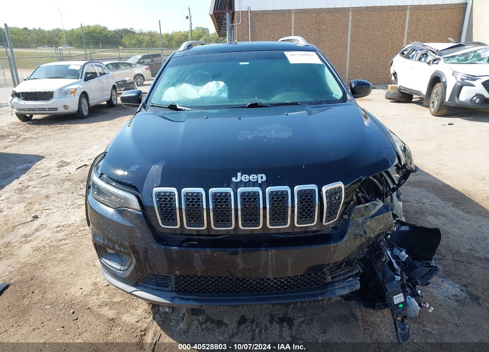 2019 JEEP CHEROKEE LATITUDE FWD VIN: 1C4PJLCB3KD358957