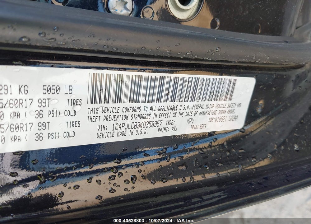 2019 JEEP CHEROKEE LATITUDE FWD VIN: 1C4PJLCB3KD358957