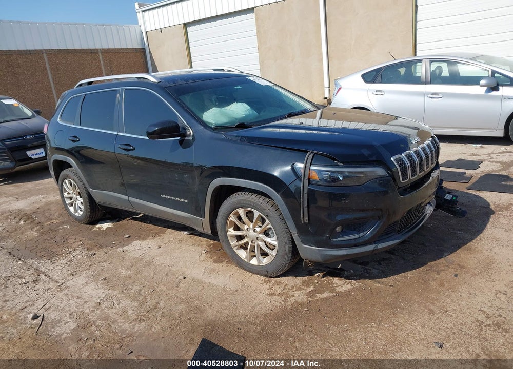 2019 JEEP CHEROKEE LATITUDE FWD VIN: 1C4PJLCB3KD358957