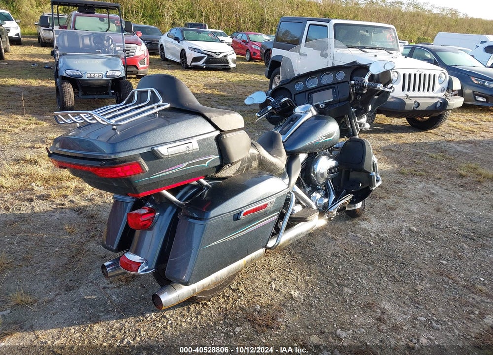 2015 HARLEY-DAVIDSON FLHTCU ULTRA CLASSIC ELECTRA GLD VIN: 1HD1FCM12FB645526