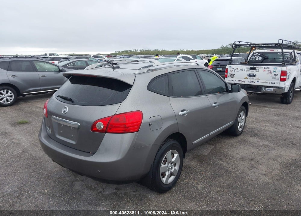 2014 NISSAN ROGUE SELECT S VIN: JN8AS5MT8EW604551