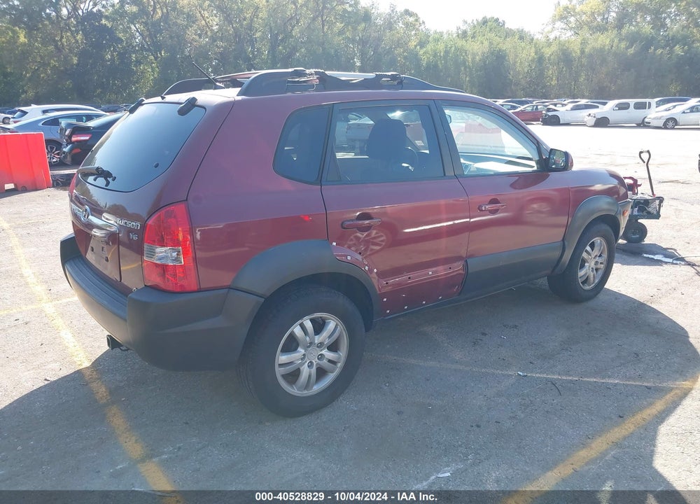 2007 HYUNDAI TUCSON LIMITED/SE VIN: KM8JN72D17U610051
