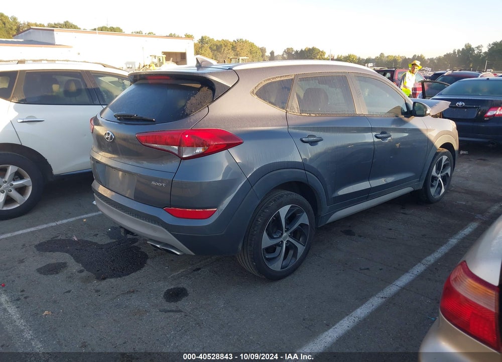 2018 HYUNDAI TUCSON SPORT VIN: KM8J33AL1JU731645