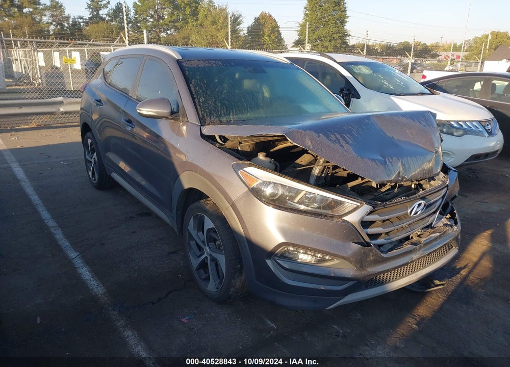 2018 HYUNDAI TUCSON SPORT VIN: KM8J33AL1JU731645