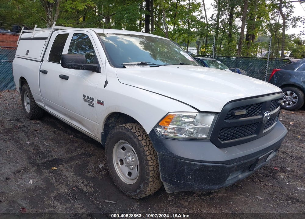 2019 RAM 1500 CLASSIC TRADESMAN 4X4 6'4 BOX VIN: 1C6RR7FT3KS715411