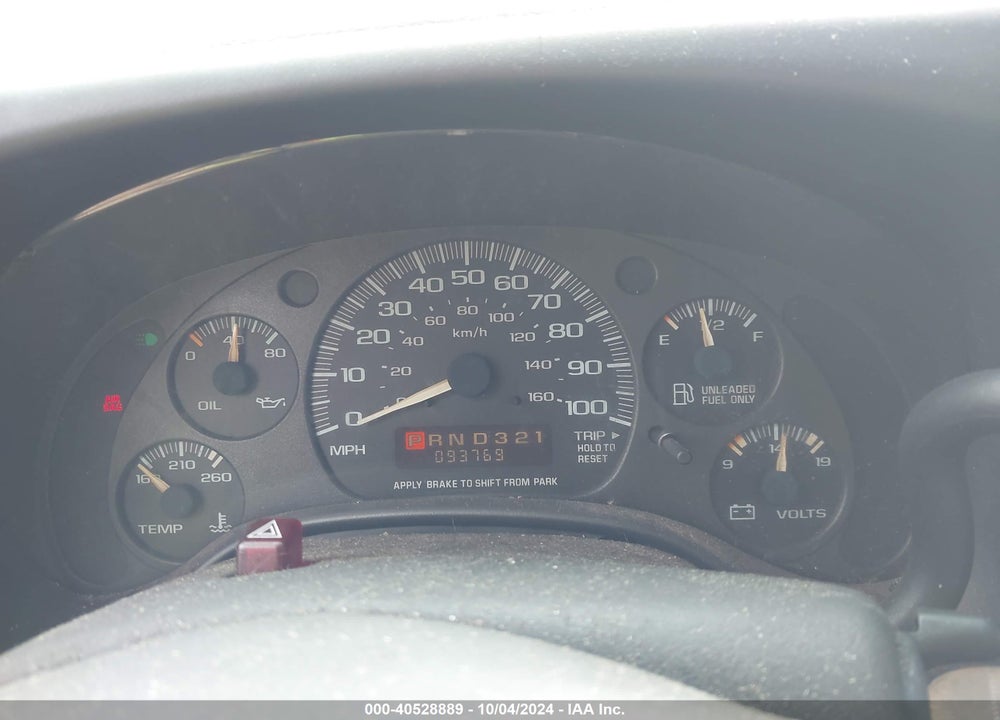 2002 CHEVROLET EXPRESS VIN: 1GCGG25R121197819
