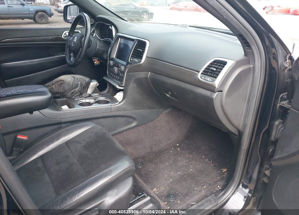 2018 JEEP GRAND CHEROKEE LAREDO E 4X4 VIN: 1C4RJFAG1JC351728