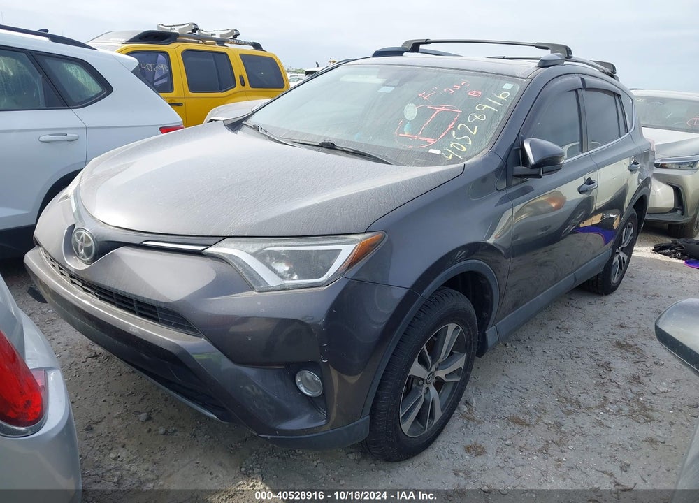 2017 TOYOTA RAV4 XLE VIN: 2T3WFREV1HW391734