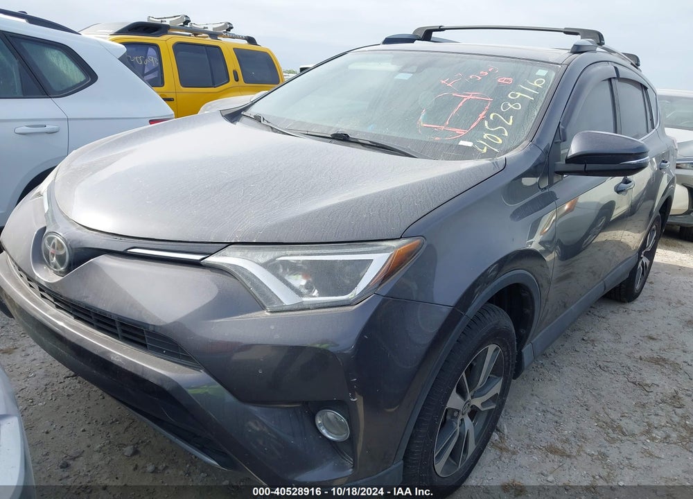 2017 TOYOTA RAV4 XLE VIN: 2T3WFREV1HW391734