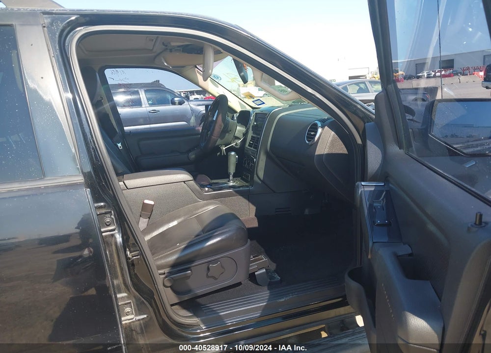 2010 FORD EXPLORER XLT VIN: 1FMEU6DE2AUA51279